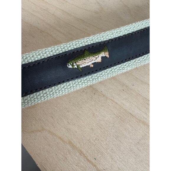 Men’s Brown Leather embroidered Belt Hunting Fishing Outdoorsman Size 42 - Picture 3 of 8